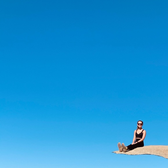 Meet your Posher, Daphne - Picture 2 of 2